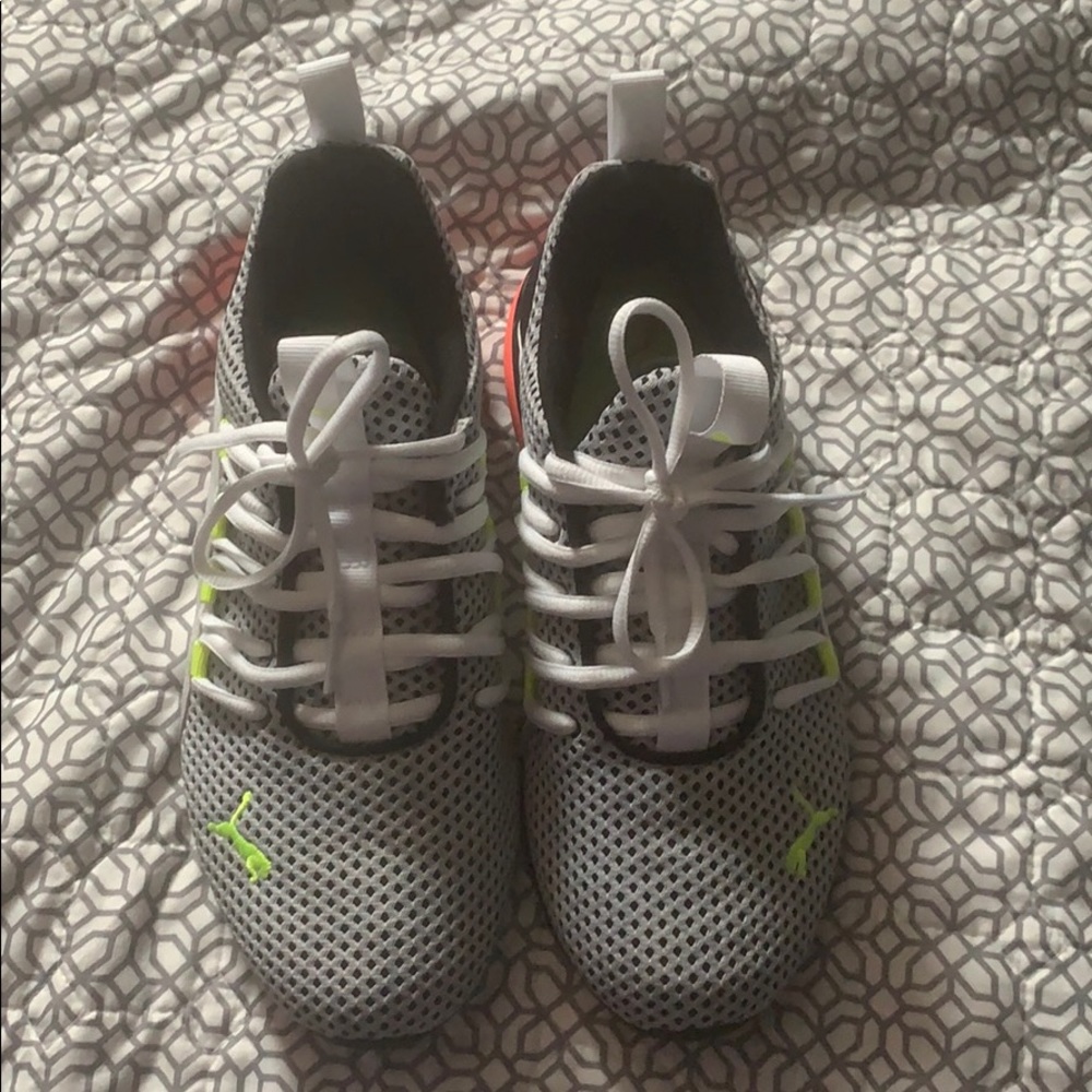 Women’s Puma shoes